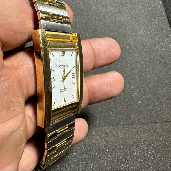 Armitron Diamond Quartz Tank Style Mens Watch Gold Tone White Dial 20/2682 Works - Picture 3 of 10